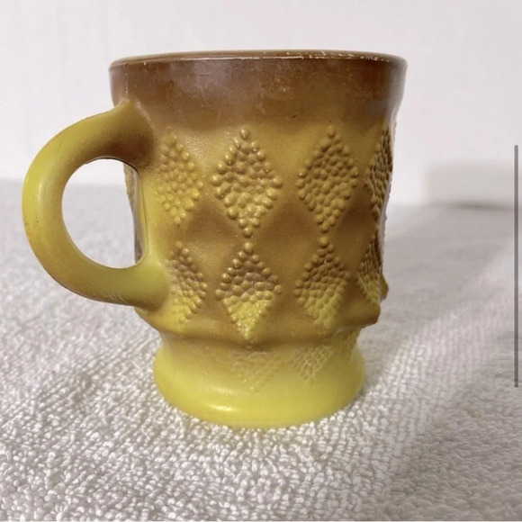Vintage Anchor Hocking  Fire King Yellow Brown Textured Diamond Kimberly Mug - Picture 4 of 11